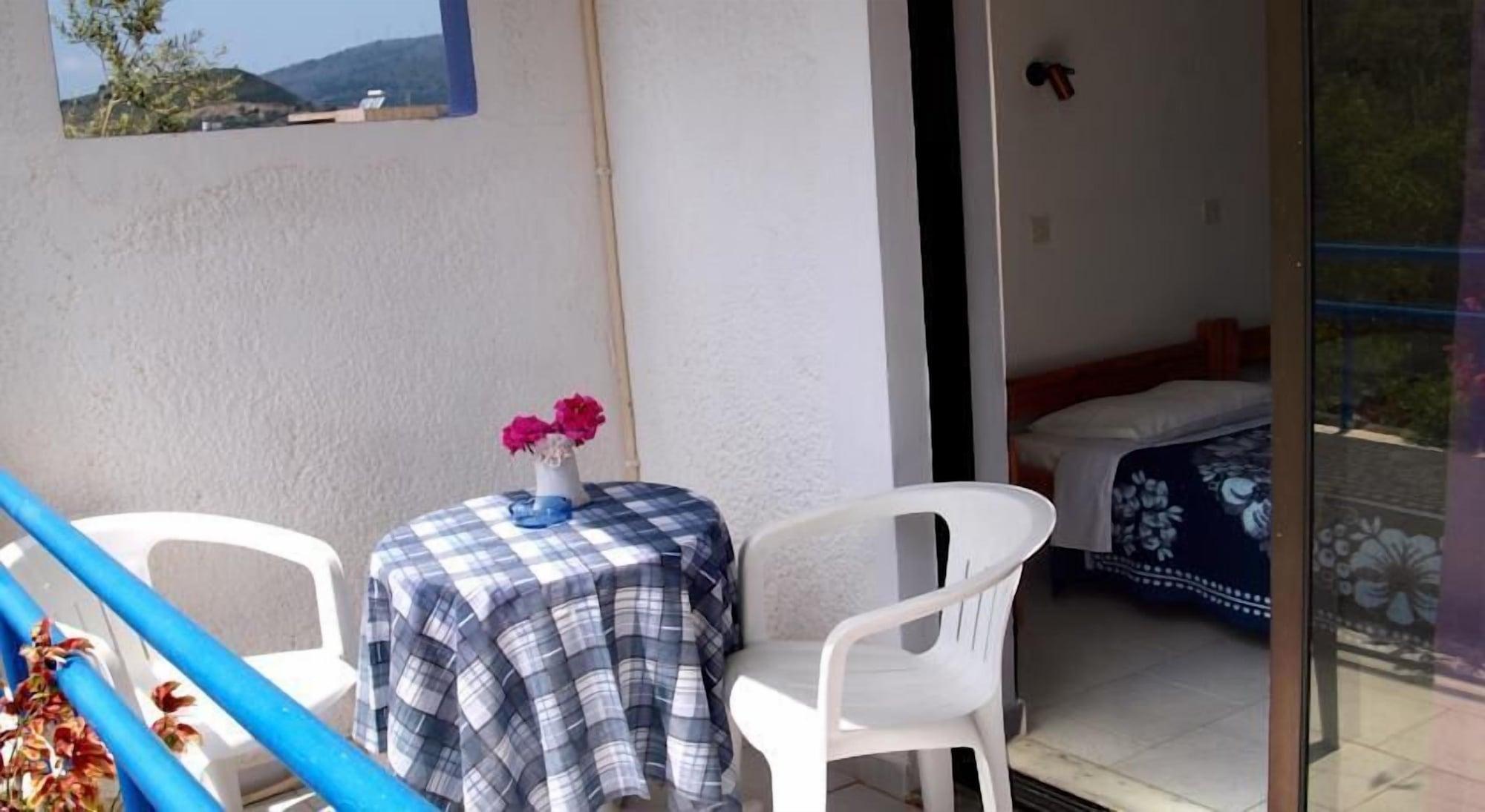 Ξενοδοχείο Ρόζμαρι Αρχάγγελος Εξωτερικό φωτογραφία